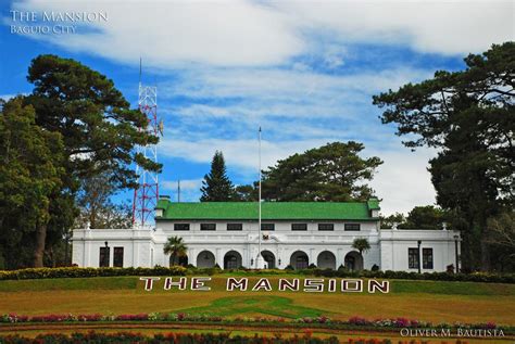 The Mansion House in Baguio City .
